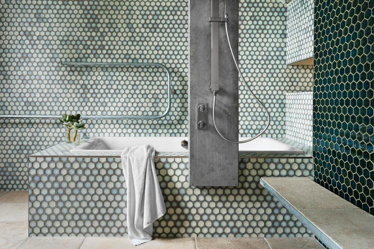Drift House Hotel
